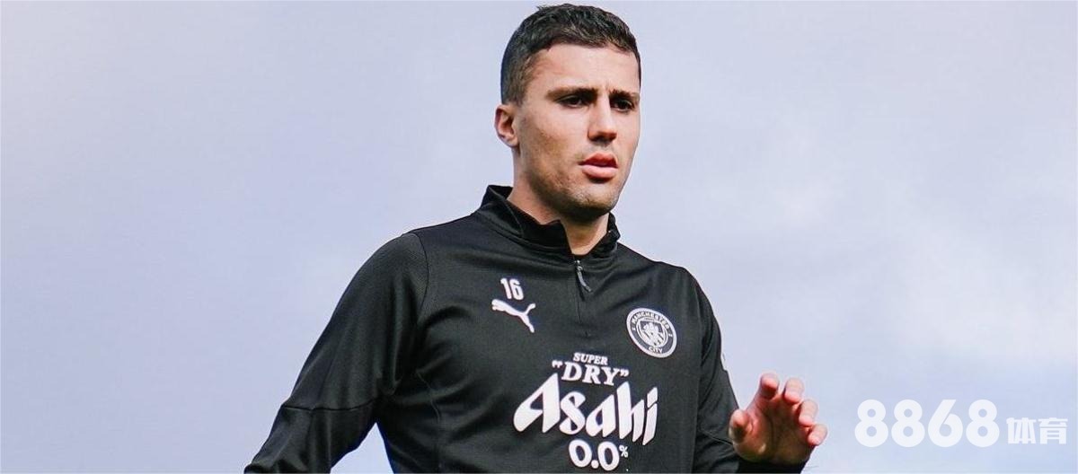 UEDBET体育 - 阿扎尔新赛季球鞋